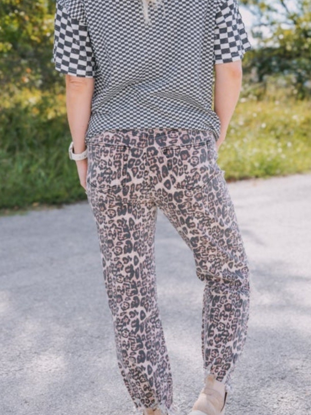 Hear Me Roar Leopard Print Cropped Distressed Women’s Jeans (16-18) - Picture 2 of 6